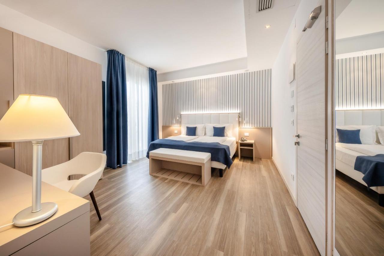 International Beach Hotel Каорле Екстер'єр фото
