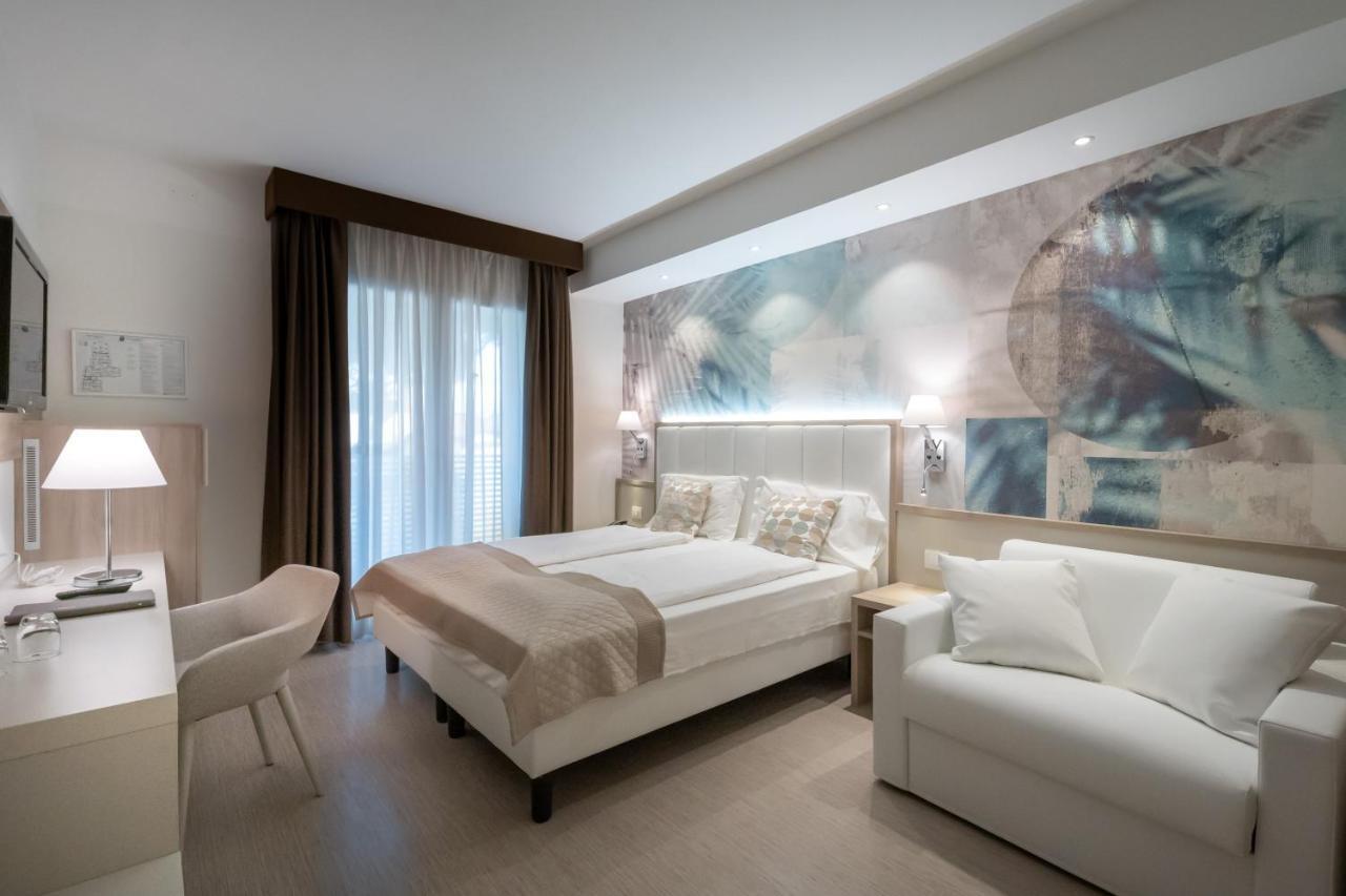 International Beach Hotel Каорле Екстер'єр фото